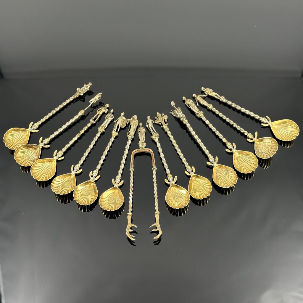 Empire komplet łyżeczek Francuskich