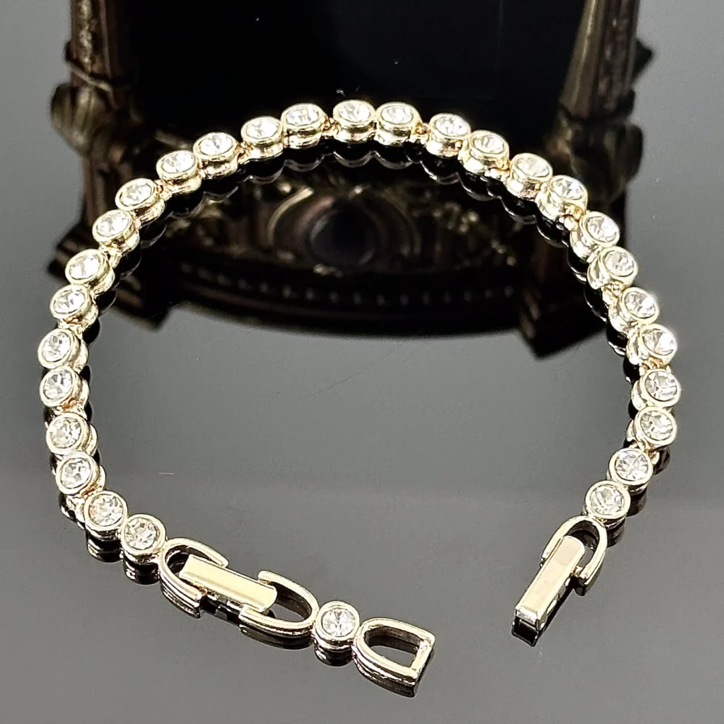 Srebrna bransoletka z Cyrkoniami