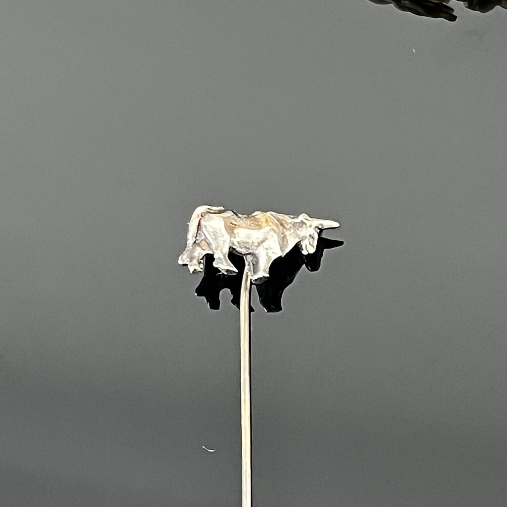 Srebrna szpilka do krawatu