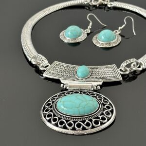 Turkusowa Elegancja w Stylu Boho Vintage